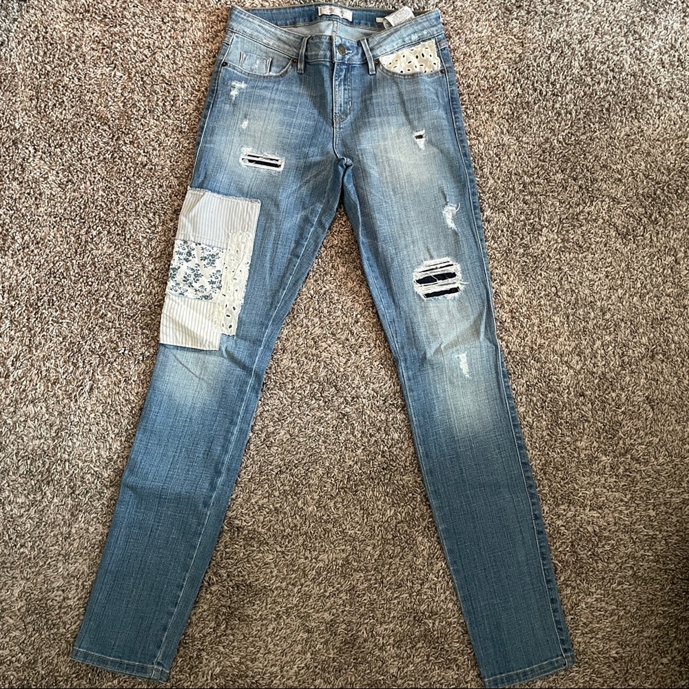 Guess Jeans